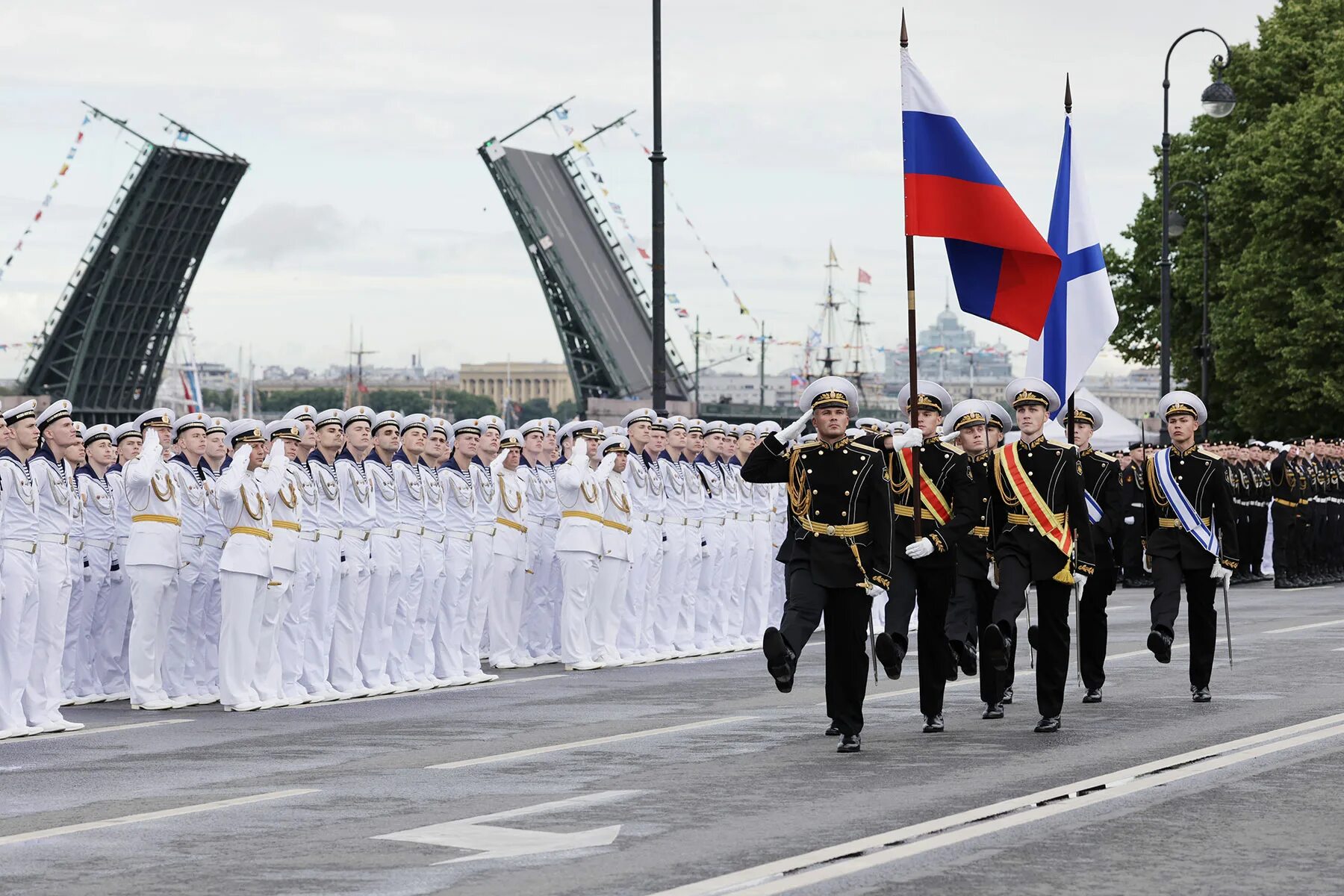 Парад ВМФ В Санкт-Петербурге 2023. ВМФ 2022 В Санкт-Петербурге. Военно-морской парад в Санкт-Петербурге 2022. Парад ВМФ В Питере 31.07.2022.