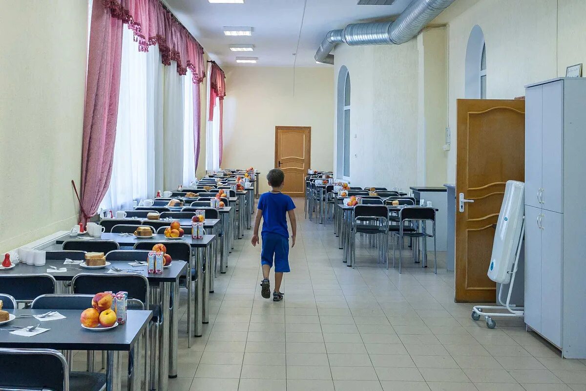 Ортопедический санаторий для детей с родителями. 56 санаторий ортопедический. Ортопедические санатории для детей. Турист санаторий ортопедический детский деденево. Больница святого владимира санаторий турист.