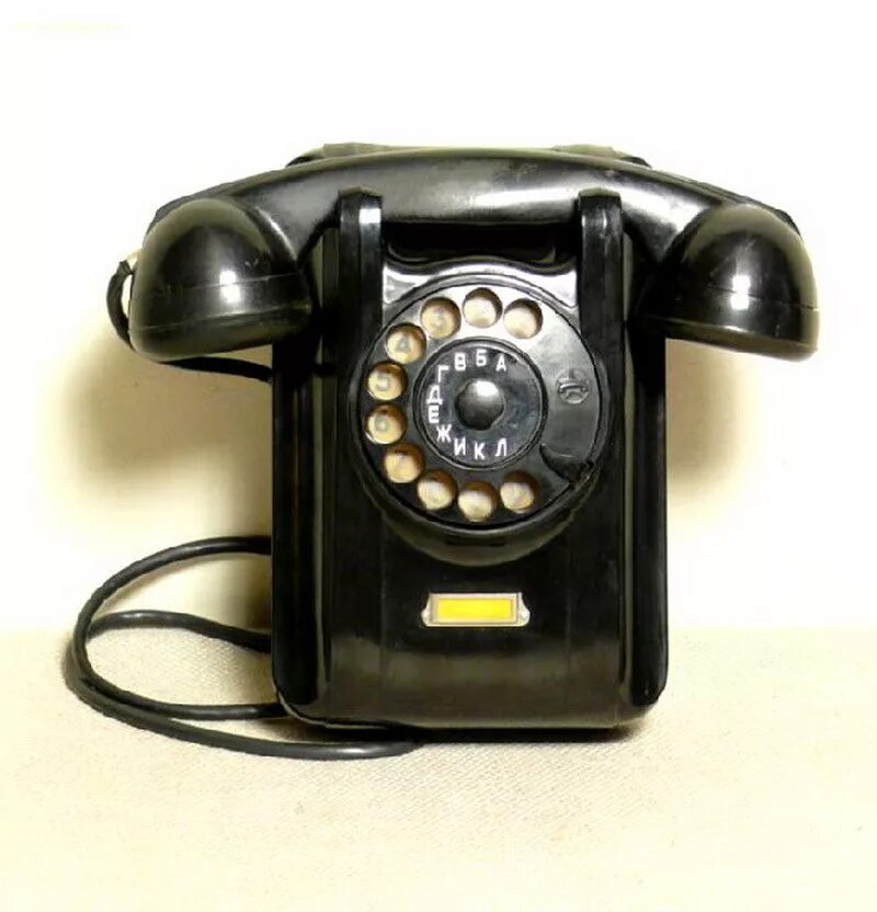 Телефон 22 90. C22 телефон. Моторола 90-х. Радиотелефон alcatel s250 ru black. Telephone white.