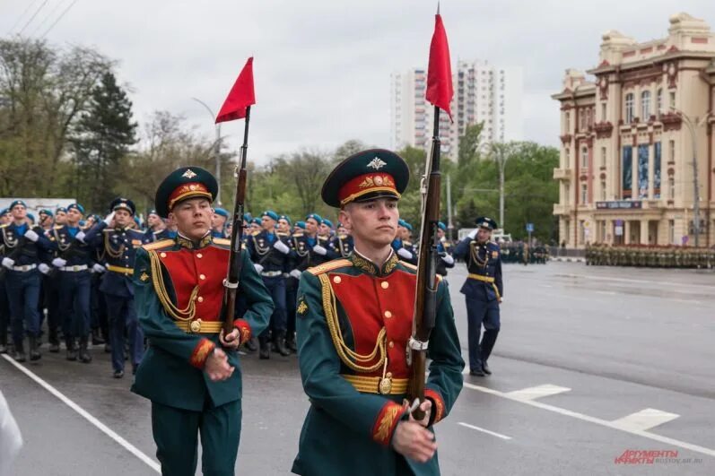 Парад Победы в Ростове-на-Дону 2018. Парад в Ростове на Дону 2020. Ростов на Дону парад 2018. Парад Победы Ростов на Дону 2019. 9 мая ростов парад