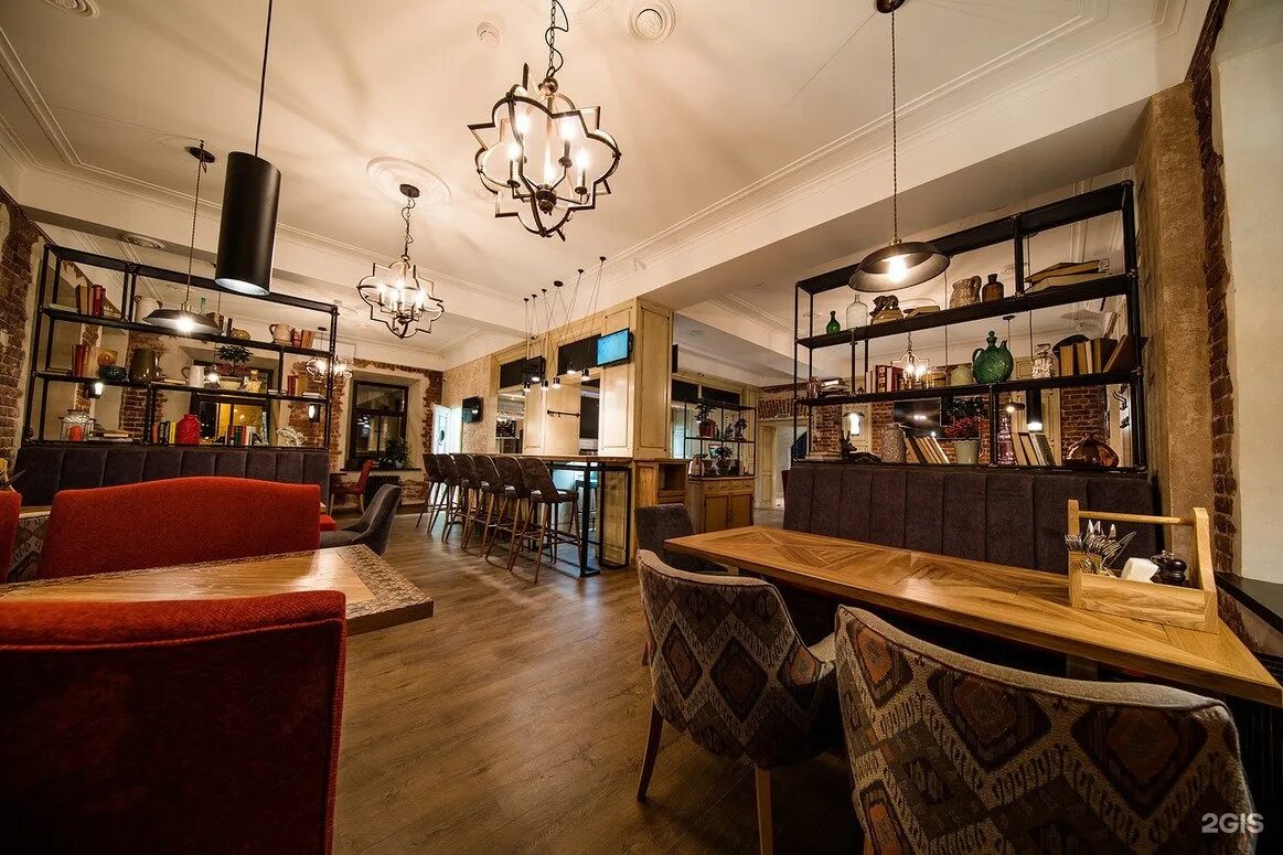 Чистопрудный бульвар 5 andys friends. Ресторан дом у друзей тверь. Мамонтс бар тверь. Кафе друзья тверь на симеоновской. Трактир друзья.