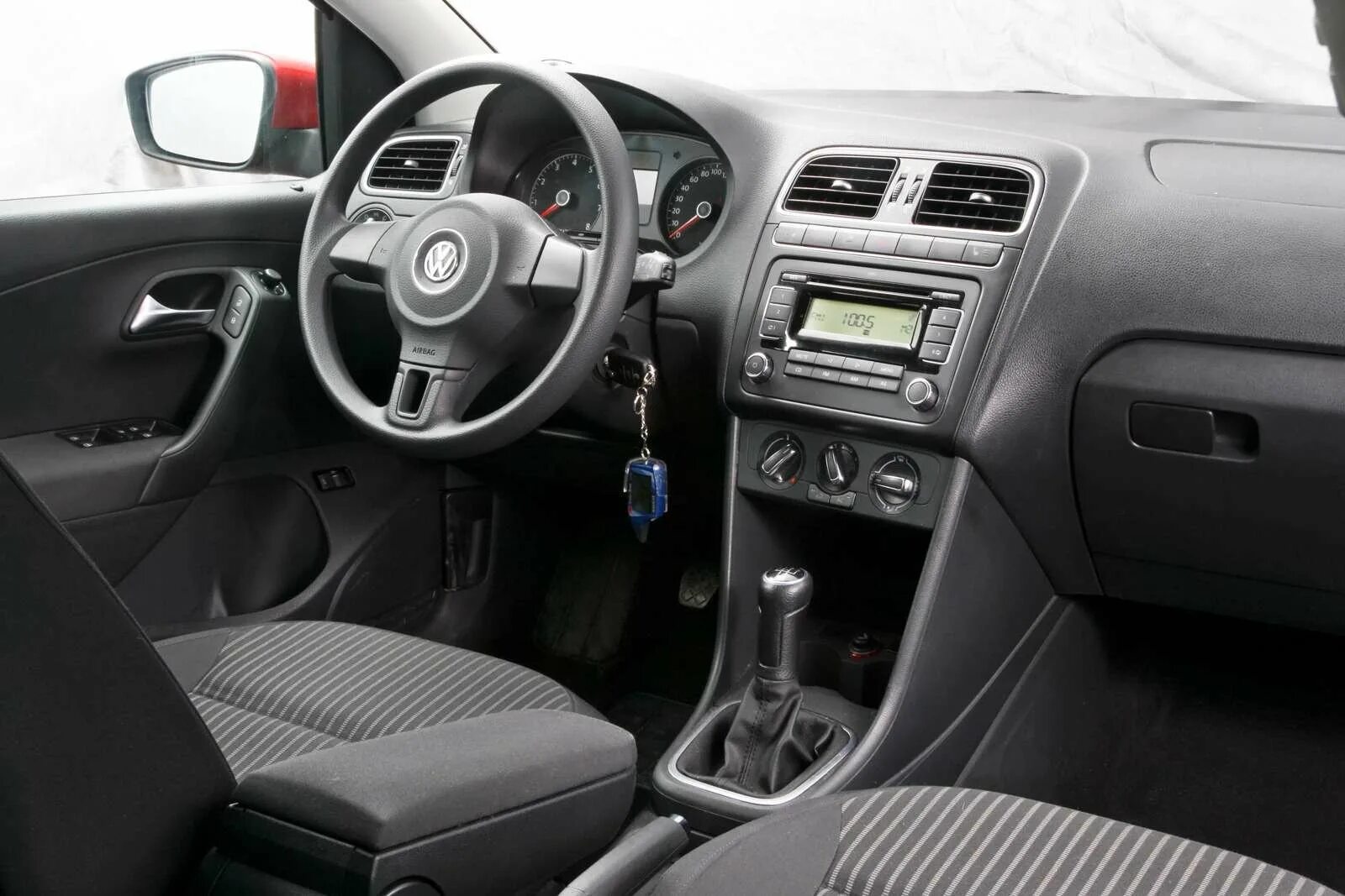 Поло 2012 салон. Фольксваген поло седан 2012 салон. Volkswagen polo 2012 салон. Vw polo cross 2012. Vw polo sedan 2012 салон.