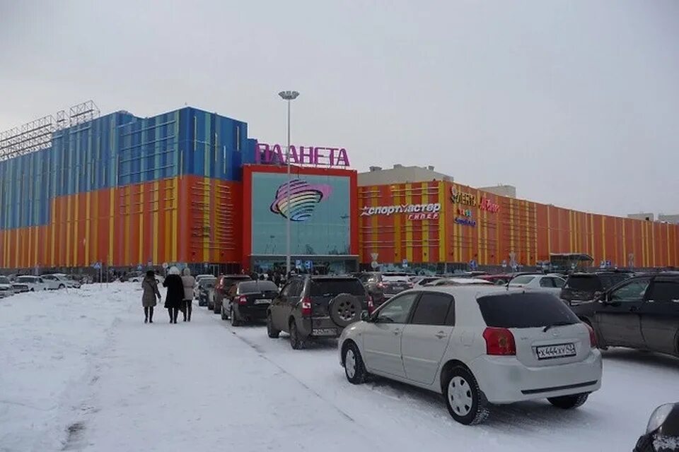 Трц планета новокузнецк магазины. Трц планета новокузнецк внутри. Г. Трц планета новосибирск. Трц планета новокузнецк внутри.