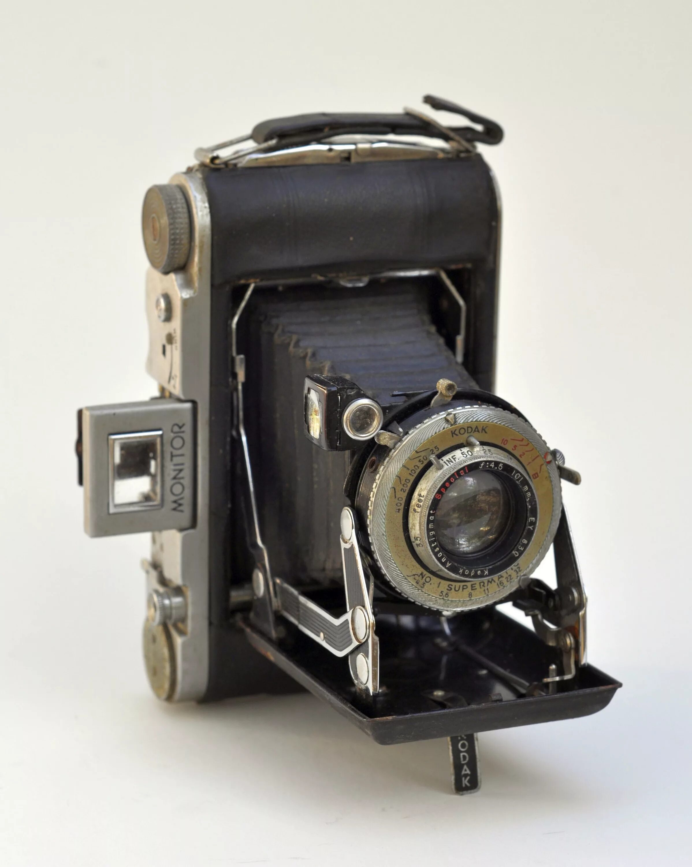 Kodak Monitor Six-20. Фотоаппарат Кодак 1901 год. Кодак фотоаппарат 1920. Kodak фотоаппарат 20 века.