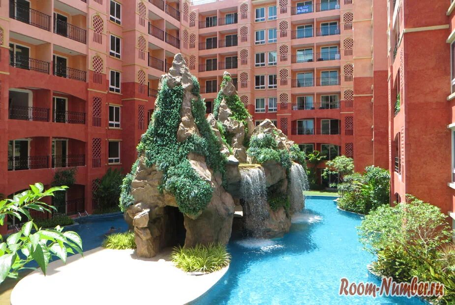 Seven seas паттайя. Seven seas паттайя. 7 морей паттайя кондоминиум. 7 паттайя. Севен сиз паттайя кондо.