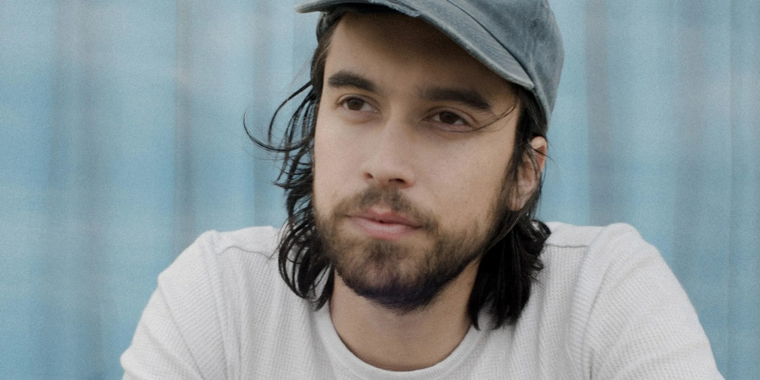 Alexander giannascoli. Alex g sorry. Alex g постер. Alex giannascoli. Alex g albums.