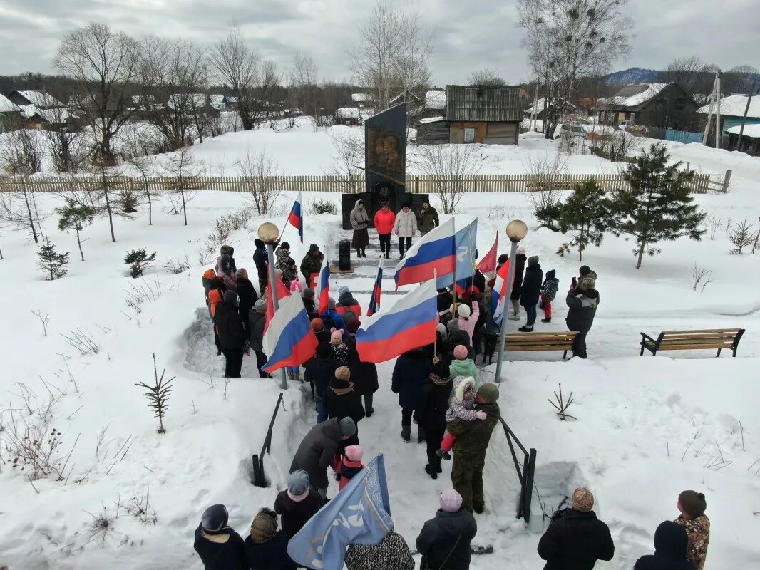 Село красный Яр Пожарский район. Администрация красный Яр Пожарский р-н. Сегодняшний митинг красный Яр Самарская область. Красный Яр Приморский край Пожарский район. Новости с фронта 27 февраля 2024