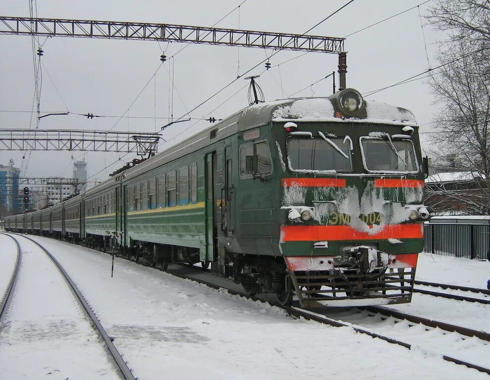 электропоезд эр2 евразия. электричка таганрог бессергеновка. тепловозы россии. расписание электричек красный сулин ростов. станция шахтная вокзал.