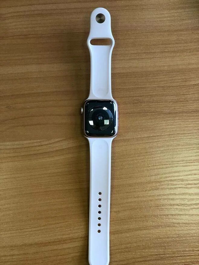 Как вытащить ремешок из apple. Ремешок для apple watch. ремешки для эппл вотч. a2292 apple watch series 6 ремешок. ремешок для apple watch ultra.