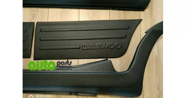 Накладки на двери дэу. Накладки на пороги Daewoo Matiz. Пластиковые накладки на пороги Дэу Матиз. Накладки Дэу Матиз Бест комплект. Обвес накладки Daewoo Matiz.