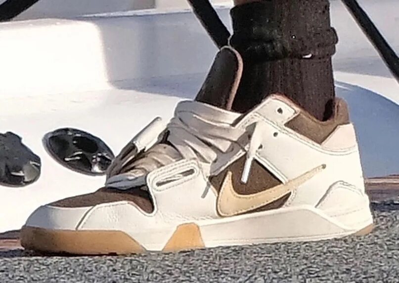 Nike air jordan travis scott cut the check. Nike air jordan travis scott cut the check. Nike air jordan travis scott cut the check. Nike air force 1 cactus jack. Nike dunk travis scott.