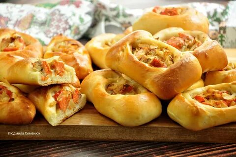 Расстегаи с рыбой в духовке
