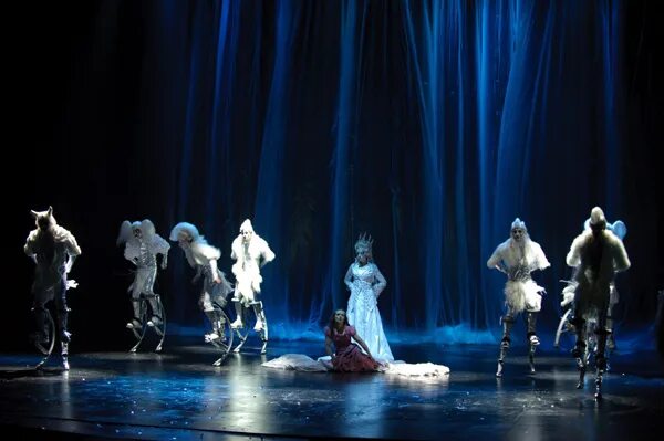 спектакль снежная королева тюз красноярск. красноярский театр снежная королева. спектакль снежная королева тюз красноярск. снежная королева спектакль 2022. красноярский театр снежная королева.
