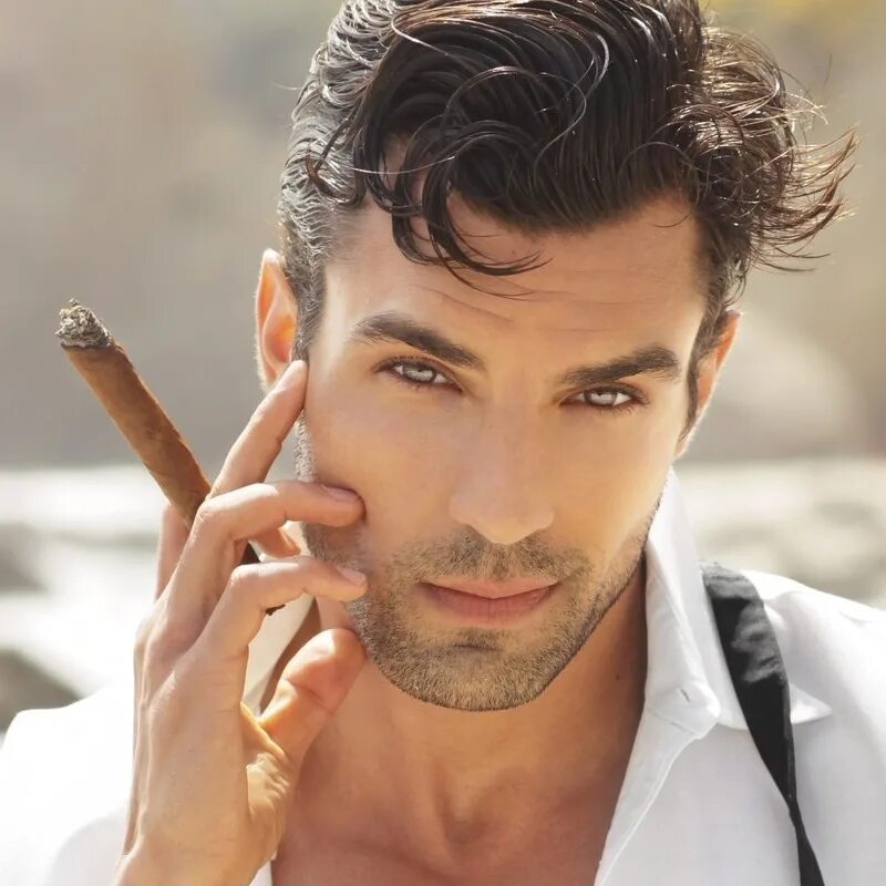 Марио эрмито модель. Красивые парни греки. Испанские мужчины. Итальянцы обычные люди. Тео теодоридис фотосессии.