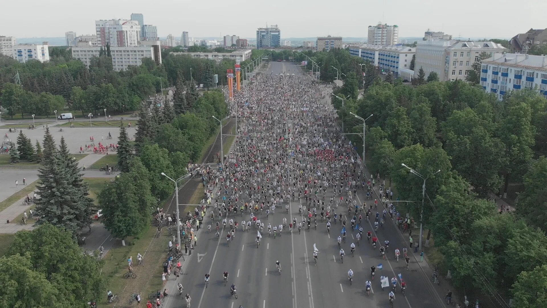 Какая сегодня в уфе. День 1000 велосипедистов Уфа 2022. Уфа (город). День 1000 велосипедистов Уфа 2021. Уфа 2022.