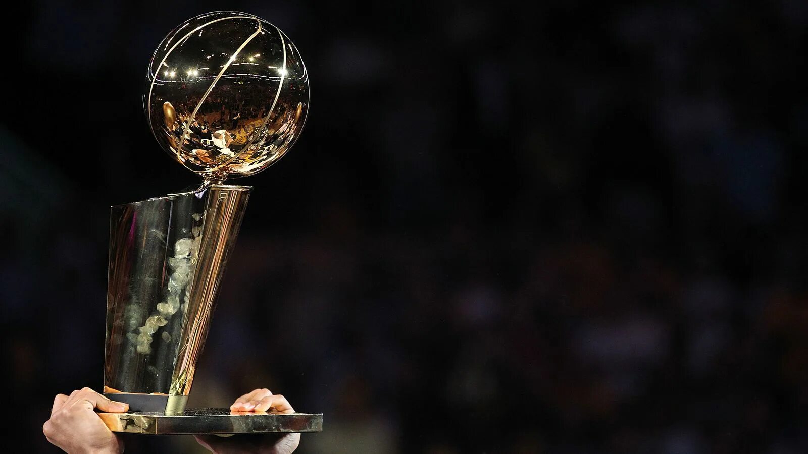 How many times the trophy light up. Кубок ларри о’брайена. кубок ларри о брайена. кубок нба. larry o&#039;brien nba championship trophy..