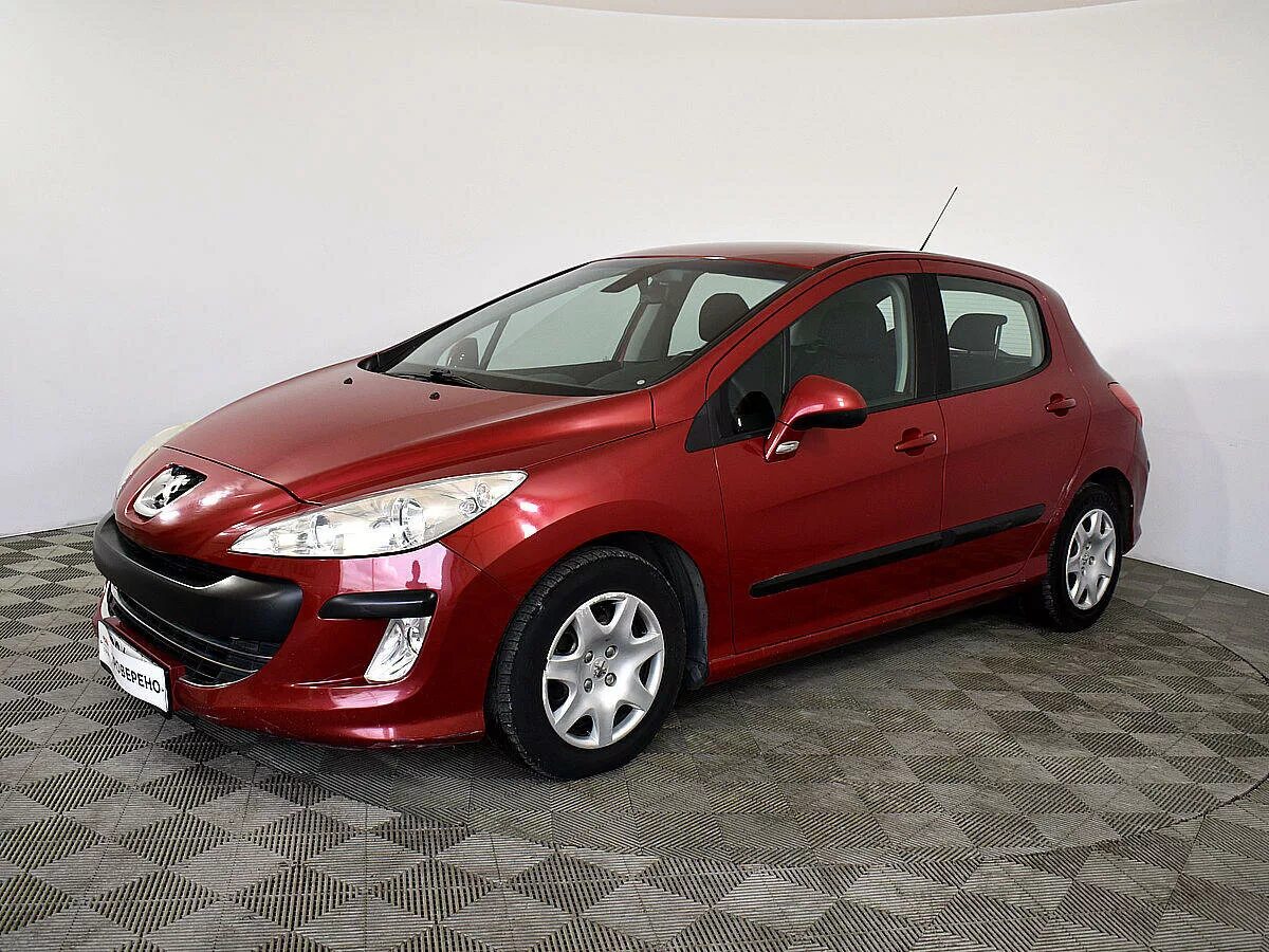 Хэтчбек 308 купить. Пежо 308 2008 красный. Пежо 308 хэтчбек 2008. Peugeot 308 2008. Пежо 308 хэтчбек красный.