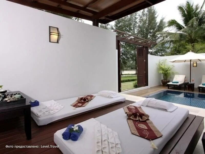 Apsara beachfront resort villa 4. Khao Lak (phang nga) / Apsara Beachfront Resort and Villa 4* / Superior BB. Отель Bravo као лак. Као лак Тайланд. Коолак Тайланд отель Береговая линия.