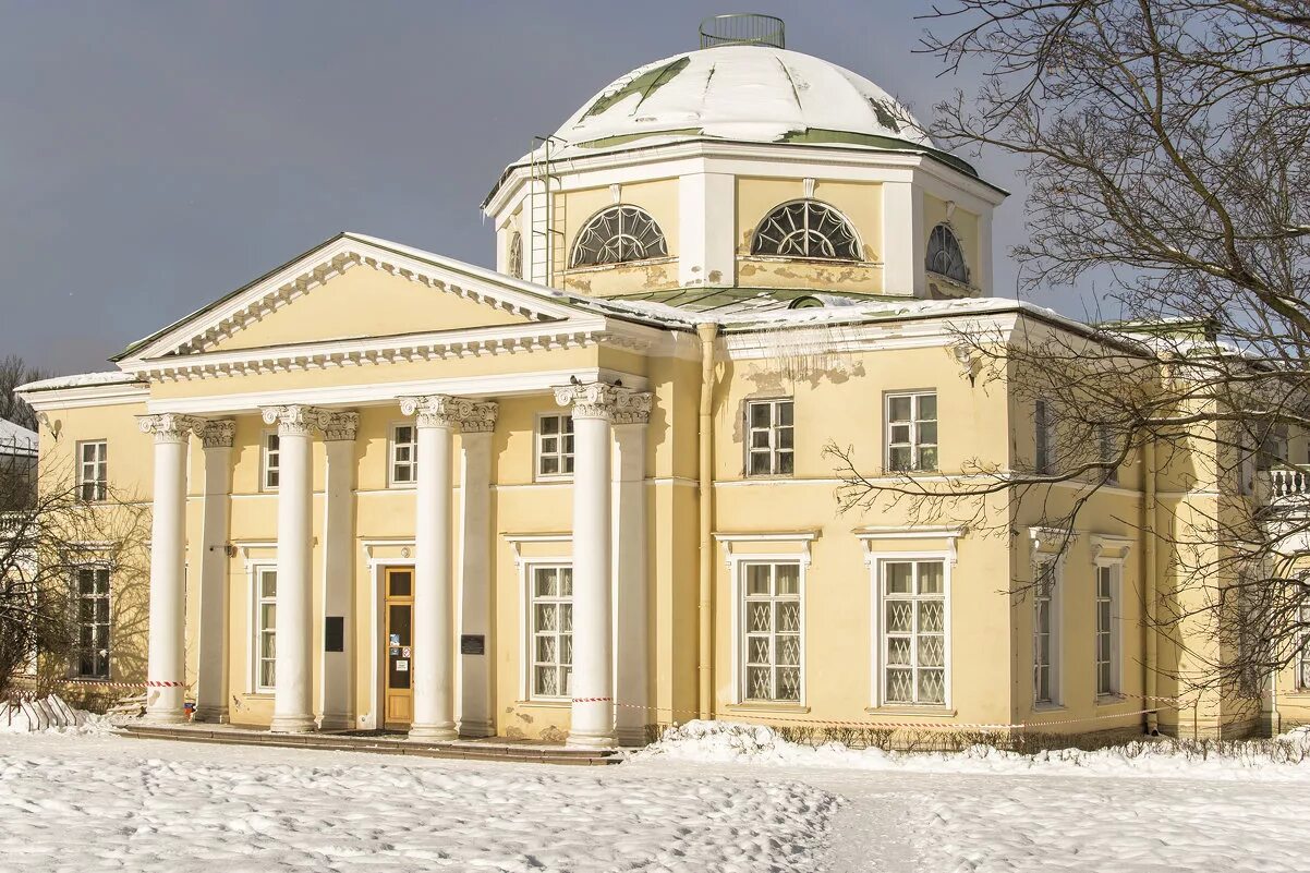 Театр ленинградской области стачек. Усадьба Александрино в Санкт-Петербурге. Пр Стачек 226 усадьба Александрино. Дача Чернышева Александрино. Усадьба Александрино в Санкт-Петербурге на Стачек.