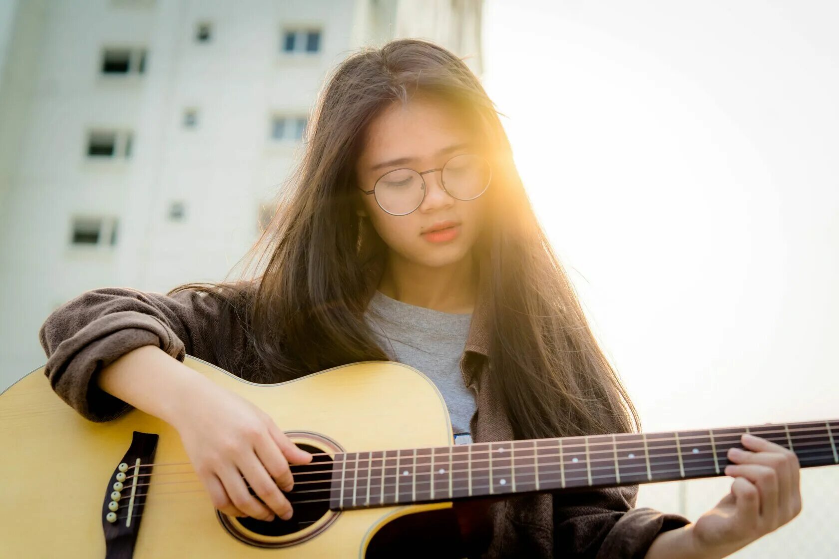 Can you play a guitar