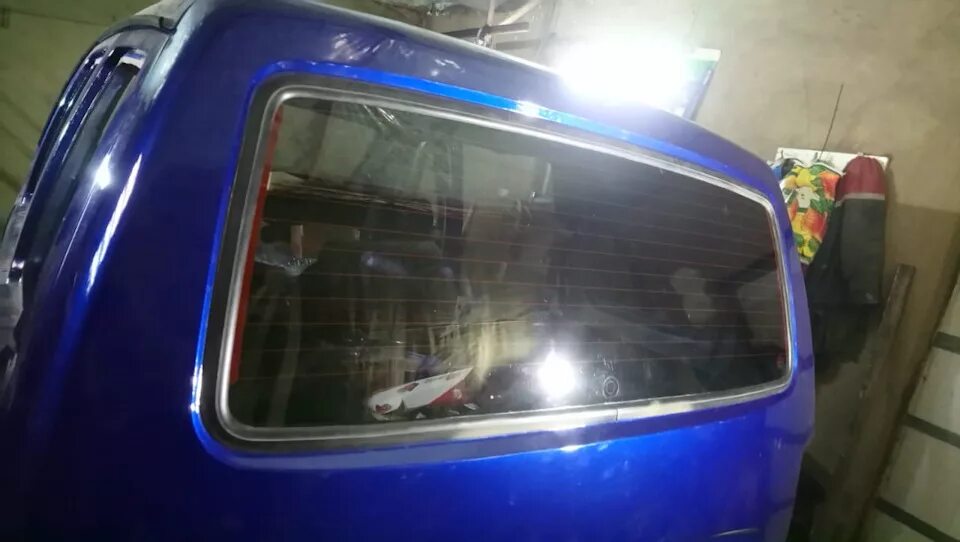 Стекло на ваз 2120. Стекло 2120. Стекло 2120. Задний бампер ваз 2120. Открывающиеся задние окна на ниву.