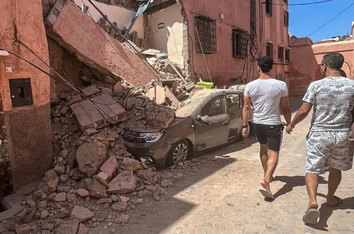 Землетрясение в Марокко 2023. Землетрясение в Марокко 2023 года. Что случилось в Марокко сегодня.