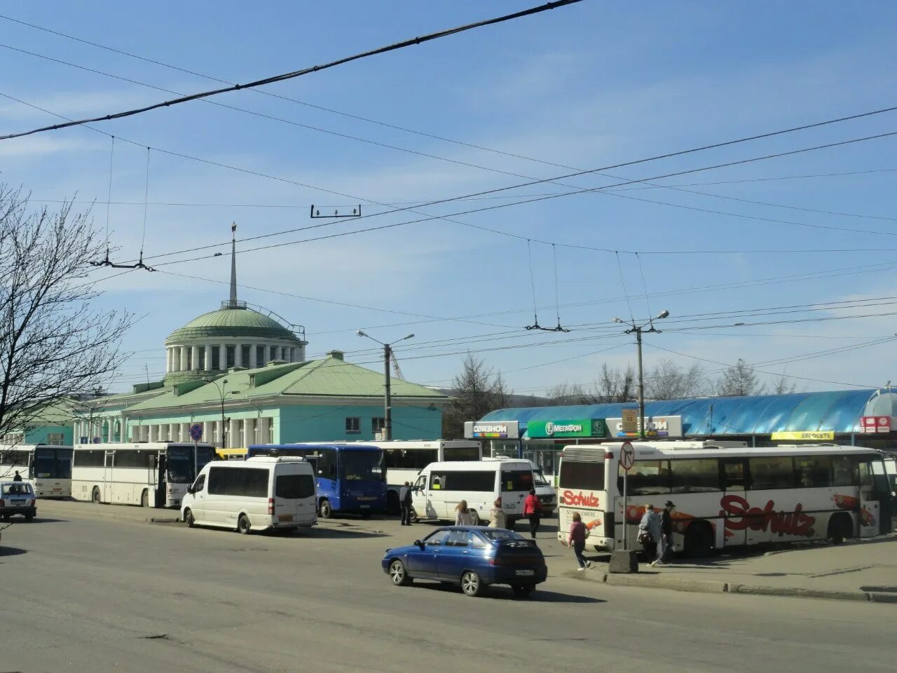 Мурманский автовокзал. Автостанция Мурманск. Автокасса Мурманск. Город Мурманск автовокзал. Автостанция пригородных автобусов