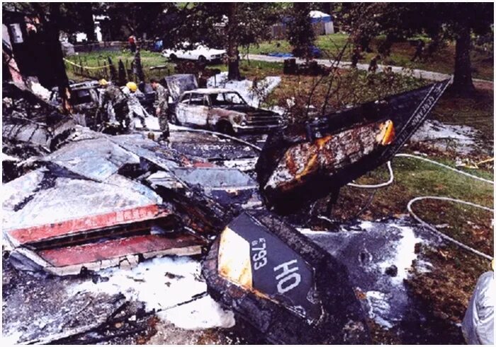 B 2 crash