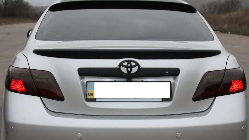Toyota camry v40 спойлер. Спойлер тойота камри 40. Спойлер на камри 40 багажника. Спойлер toyota camry 40. Багажник камри 40.