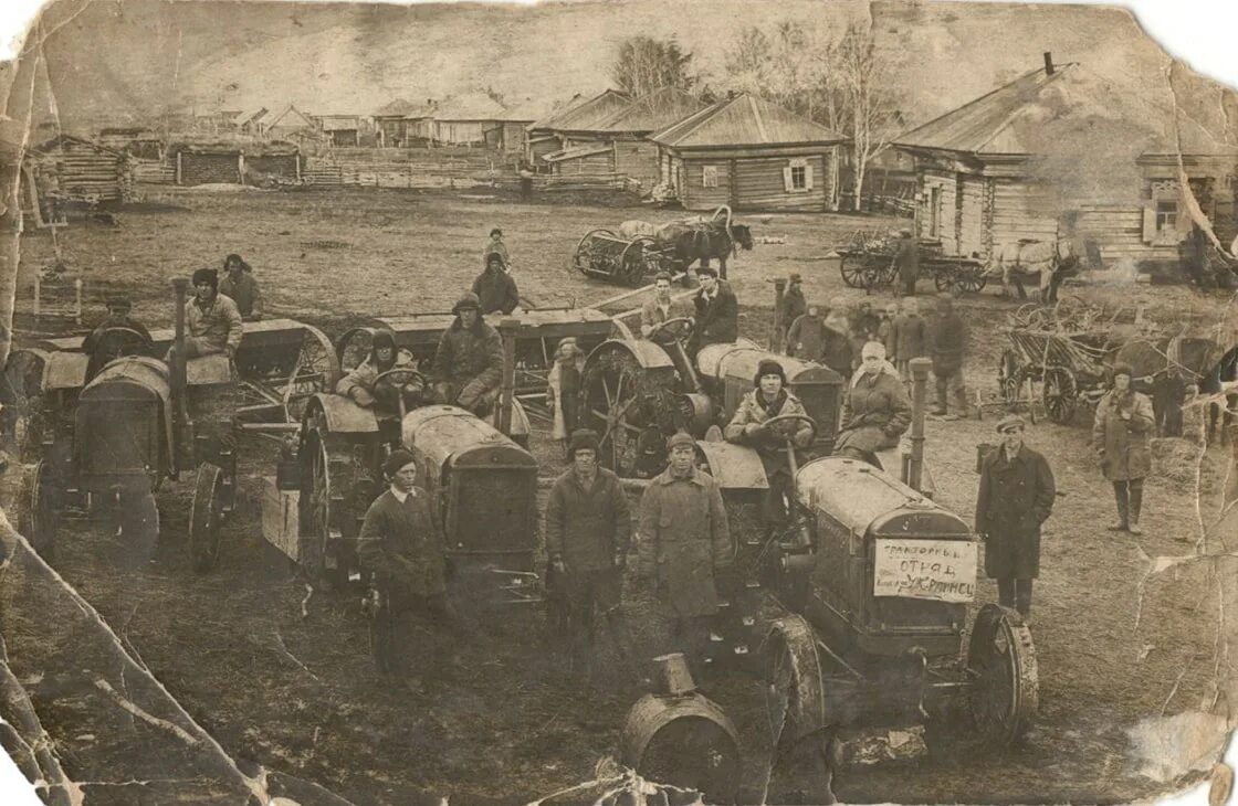 Алтайский край в 1920 1930 годы. Деревня 1930 годов. Переселенцы алтай 1920-е. Тюмень 1920-1930 годы. Алтайский край в 1920 1930 годы.