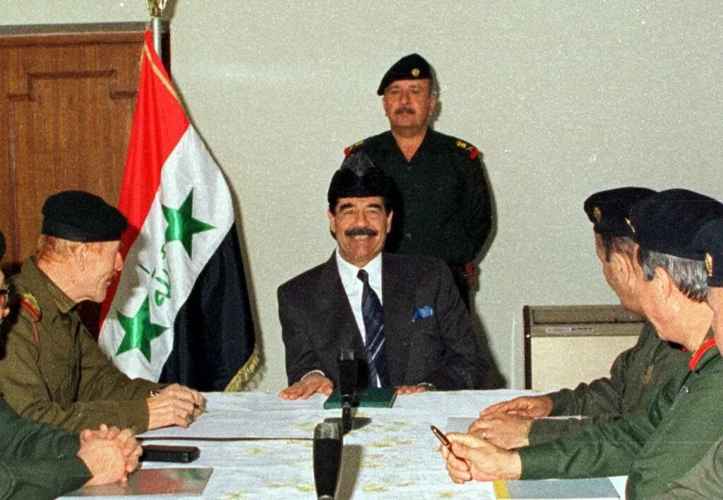 Саддам хусейн 2006. Президент ирака саддам хусейн. Саддам хусейн. Иракская армия саддама хусейна 1991. Саддам хусейн 2006.