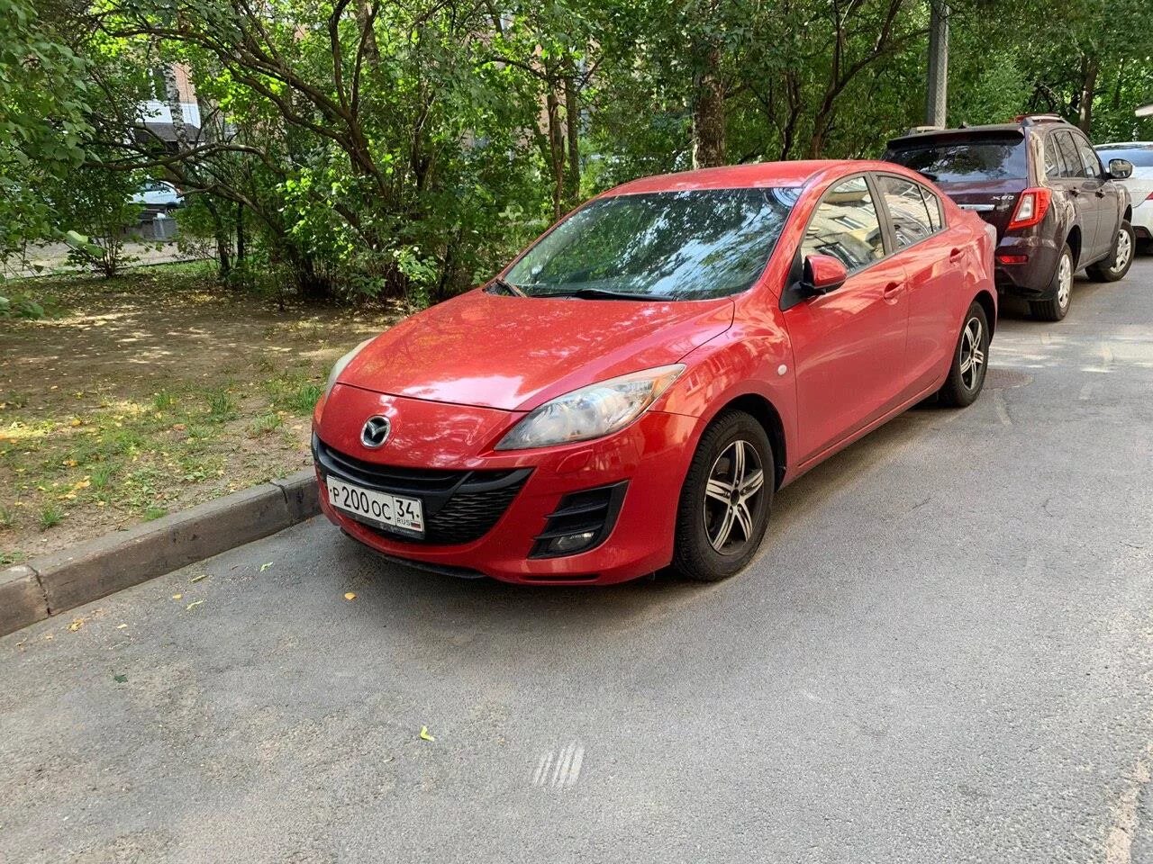 Mazda 3 красный металлик. Мазда красная 34. Мазда 3 СПБ. Мазда 3 красный 200 Энгельс. Mazda спб