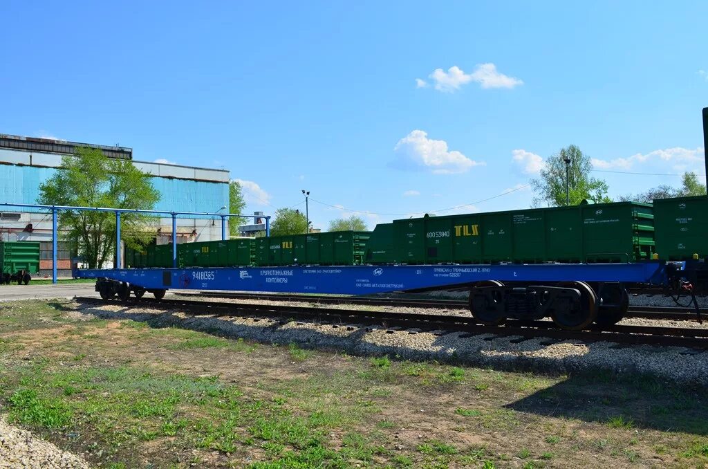 платформа 23-469. модель вагона 23-469-07. 4-осная платформа для лесоматериалов, модель 23-4000. 23-4000 платформа характеристики. фитинговая платформа модели 23-469-07.