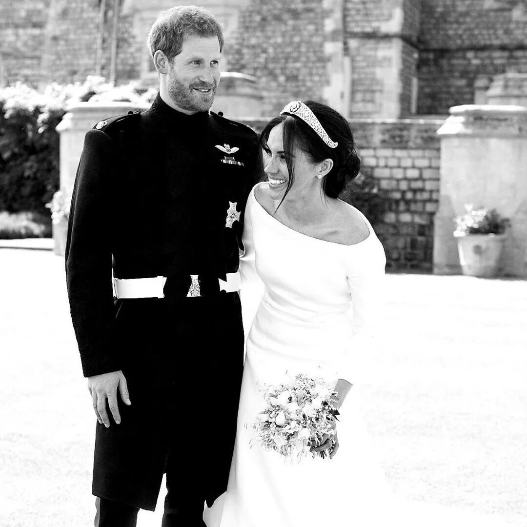 Harry and Meghan's Official Wedding Portraits Are Even More Stunning Than We Rem