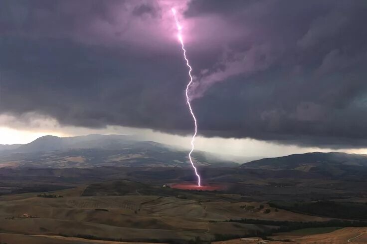 lightning strikes Yahoo Search Results Lightning strikes, Lightning, Lightning