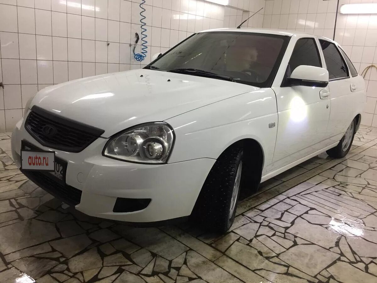 Авито приора с пробегом краснодарский. Белый приорик. авито приора 2. авито приора 1.