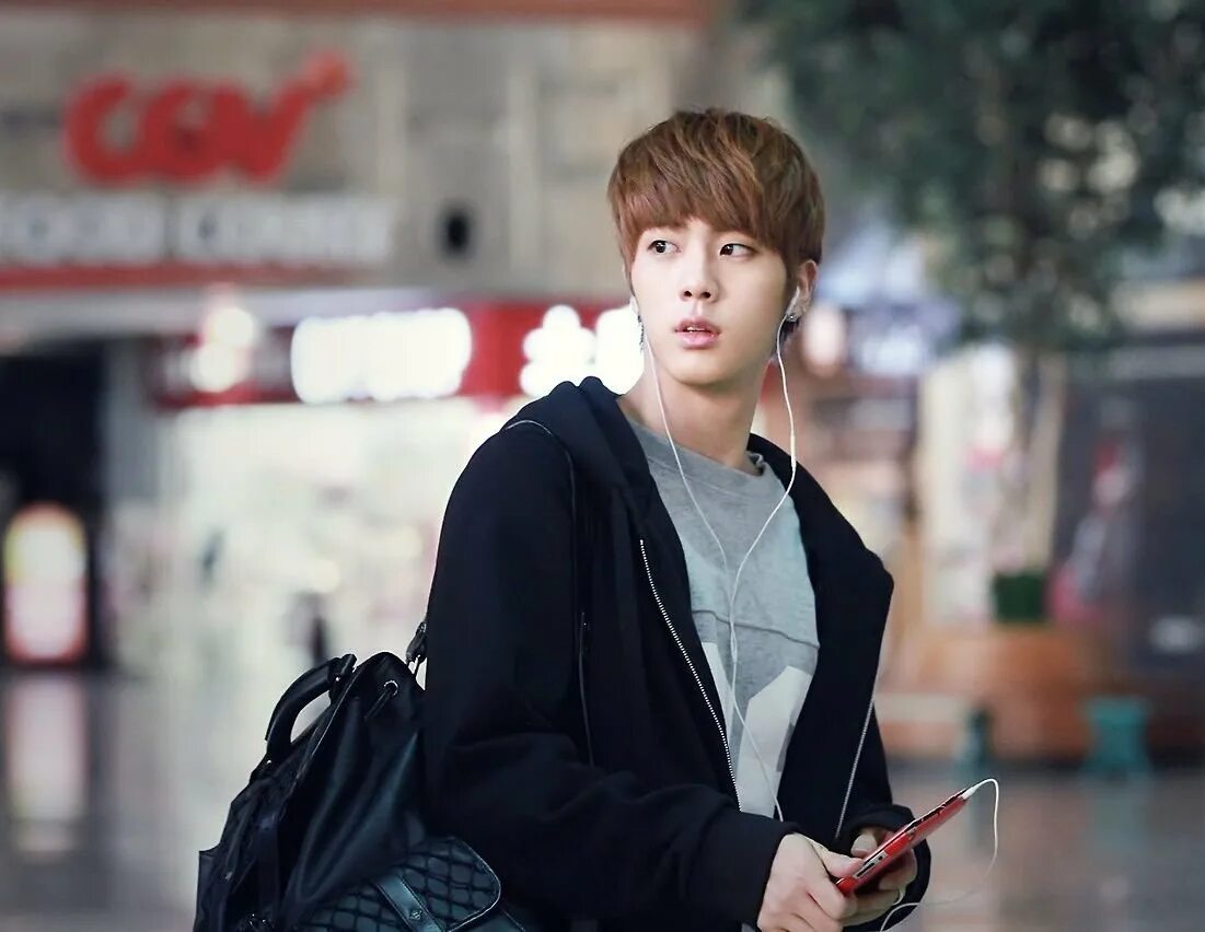 Бтс сок. Джин БТС. Kim Seok Jin BTS. Seok Jin BTS.