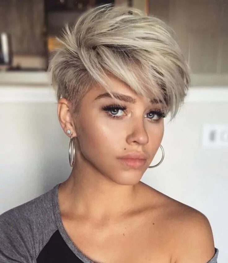 Short haired models