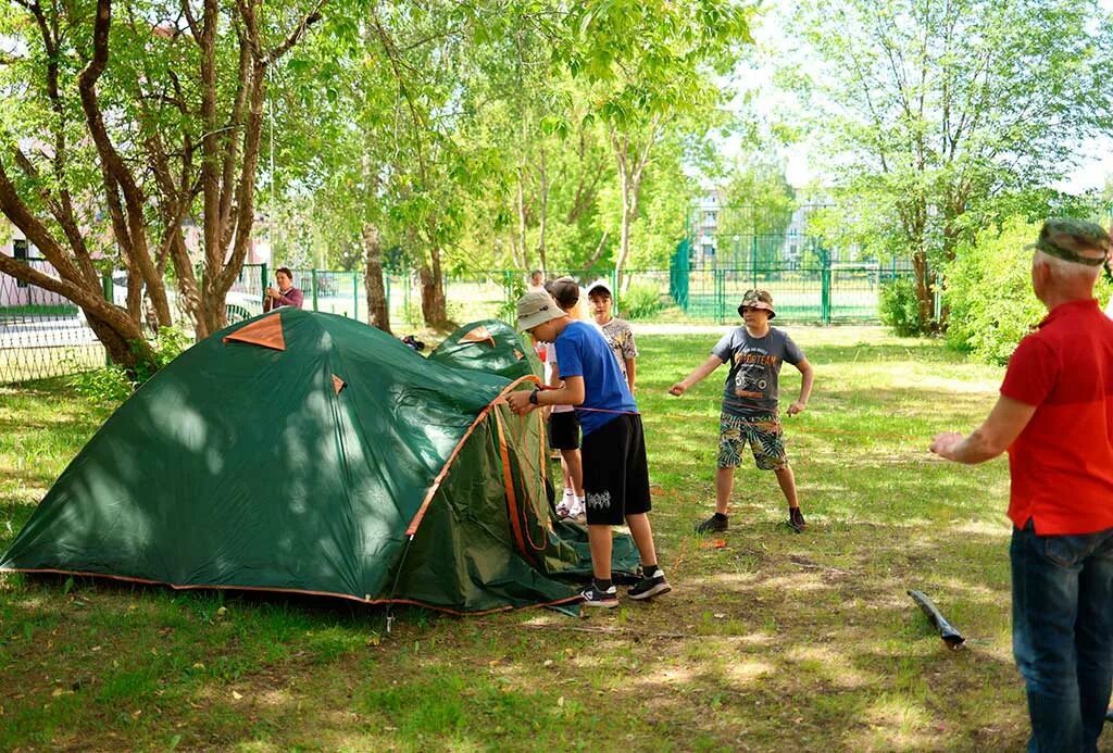 Меню палаточный лагерь. Палаточный лагерь Прокопьевск школа 32. Палаточный лагерь. Лагерь с палатками. Палатки для палаточного лагеря шторм.