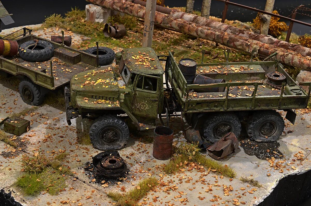 ГАЗ 66 диорама 1/35 сталкер. Диорама Stalker 1/35. Диорама сталкер ГАЗ 66. ГАЗ 66 зомби апокалипсис диорама.