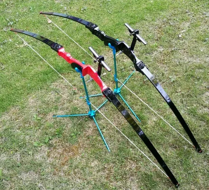 Современный спортивный лук. Recurve bow archery. лук рекурсивный 40lbs. лук для стрельбы 100 лбс. современные луки и стрелы.