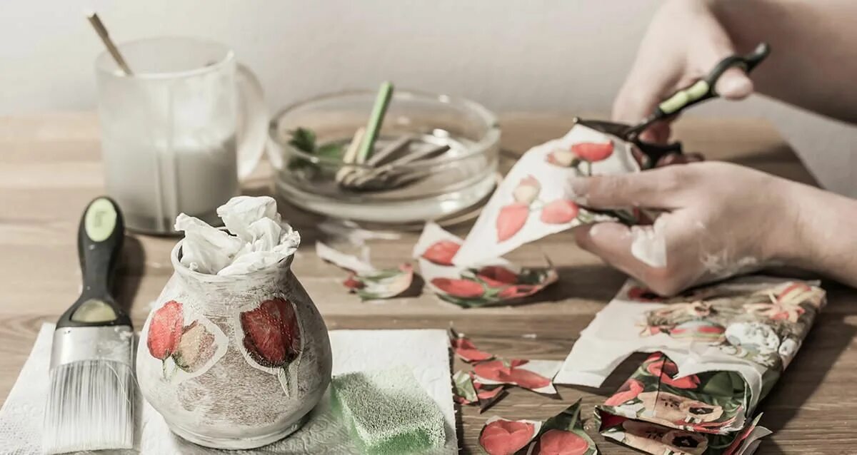 Техники декорирования изделий. Декупаж мастер класс. Декупаж салфетками. Декупаж салфетками для детей. Творческие мастер-классы.