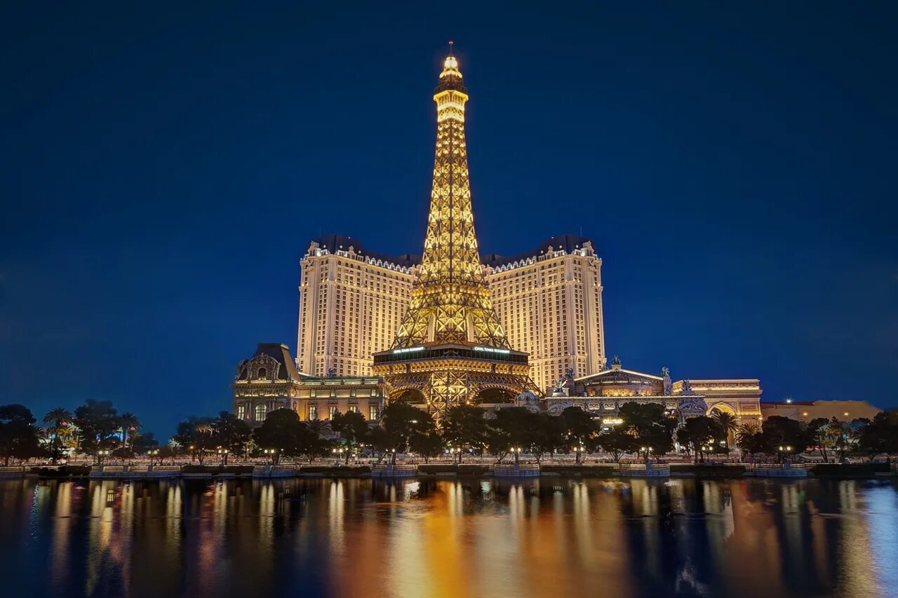 Отель Париж в Лас Вегасе. Paris las Vegas Лас-Вегас. Отеле Paris Лас Вегас. Отель казино в Париже.