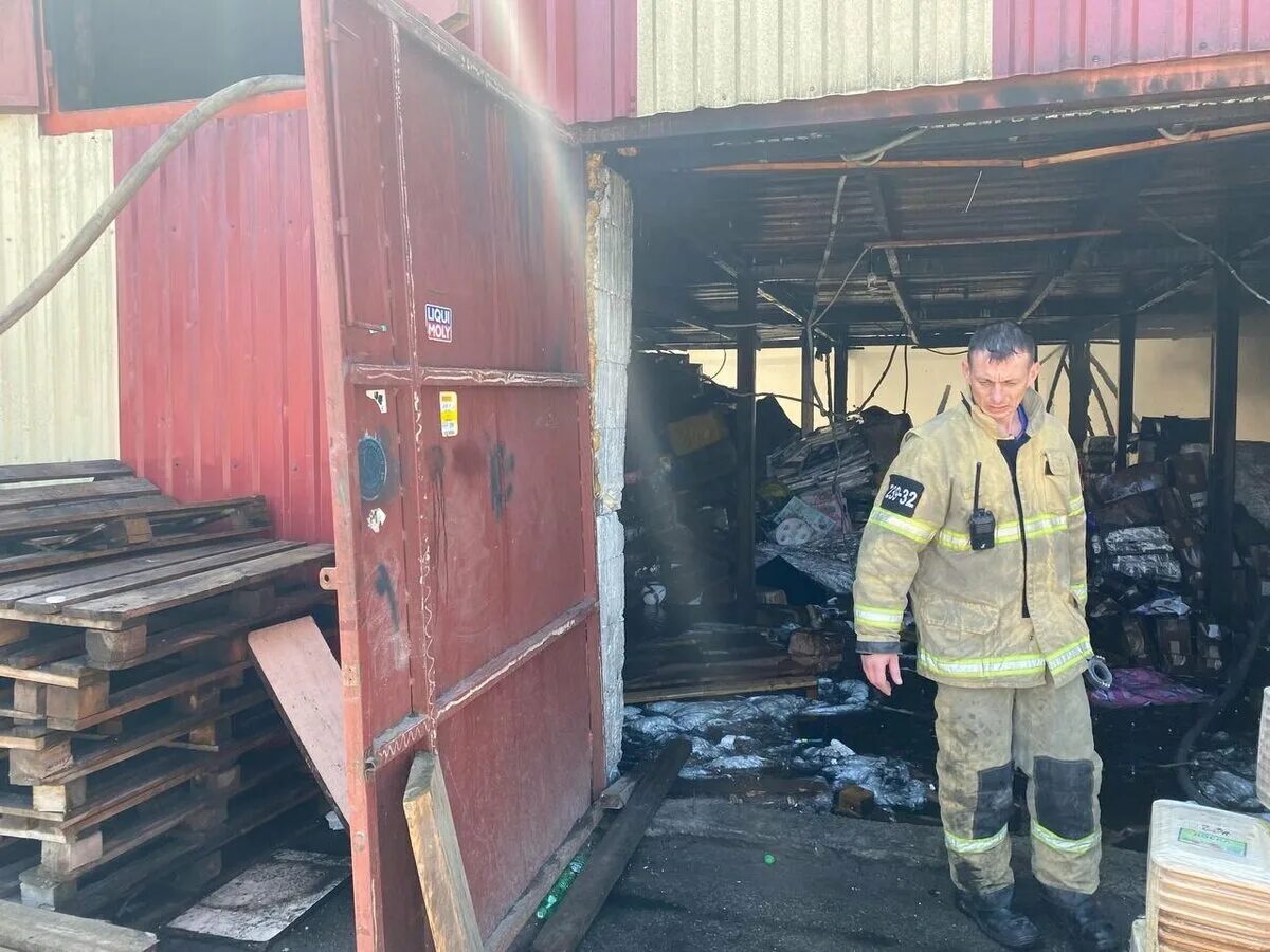 Пожары. Пожар в аксае сейчас. Пожар. Пожарный автомобиль теплодымокамера. Пожар в аксае новости.