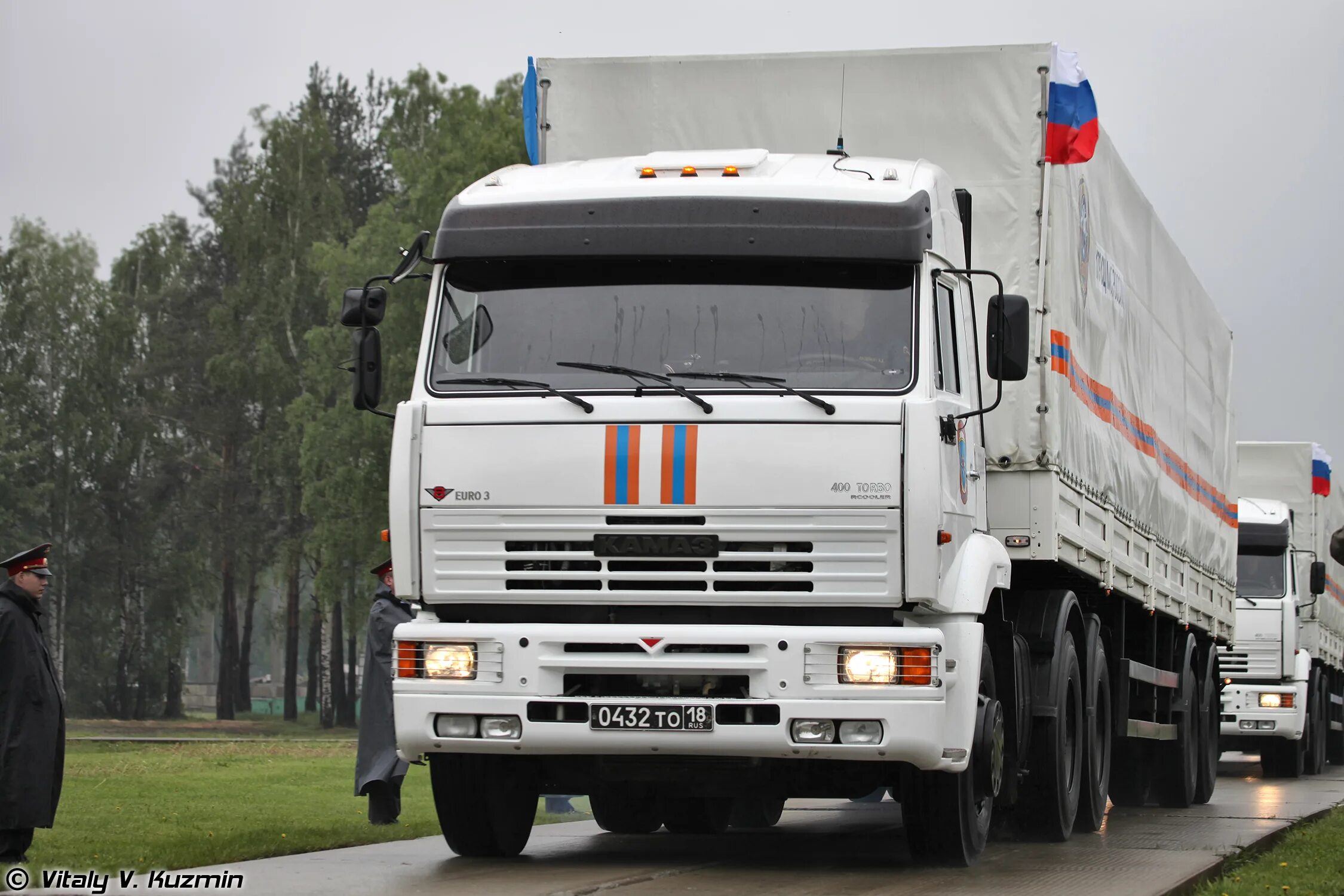 Камаз нету. Камаз 6460 военный. грузовик камаз 6460. камаз 6460 фура. камаз 6460 мчс.