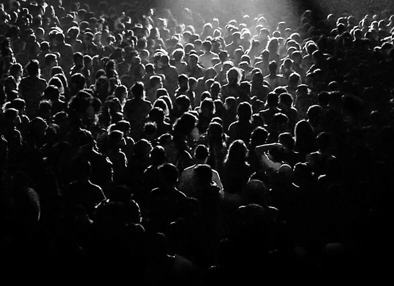 Толпа. Толпа народа. Много людей. Люди много людей. Множество людей.