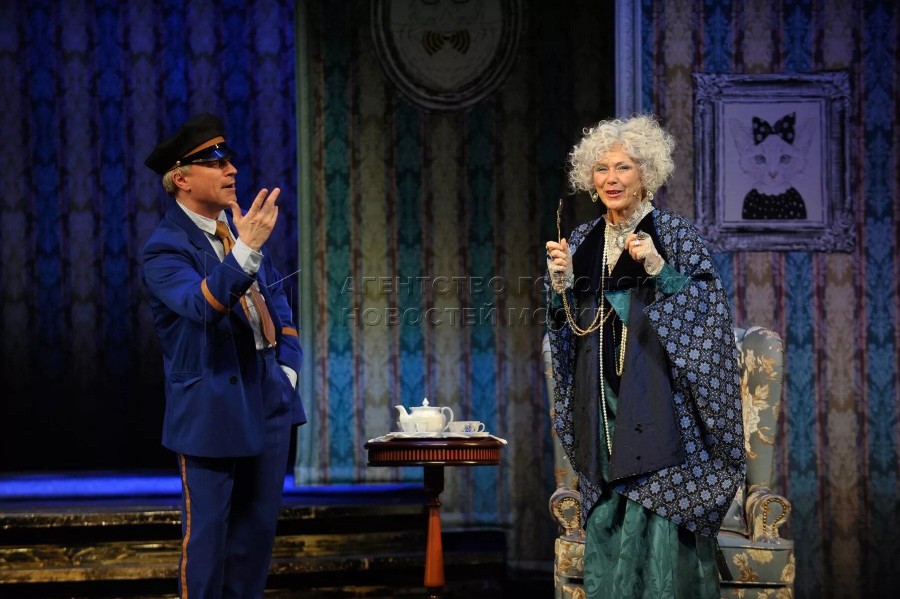 Зовите долли малый. Зовите долли малый. Всегда зовите долли малый театр. Всегда зовите долли малый театр. Алена охлупина малый театр.