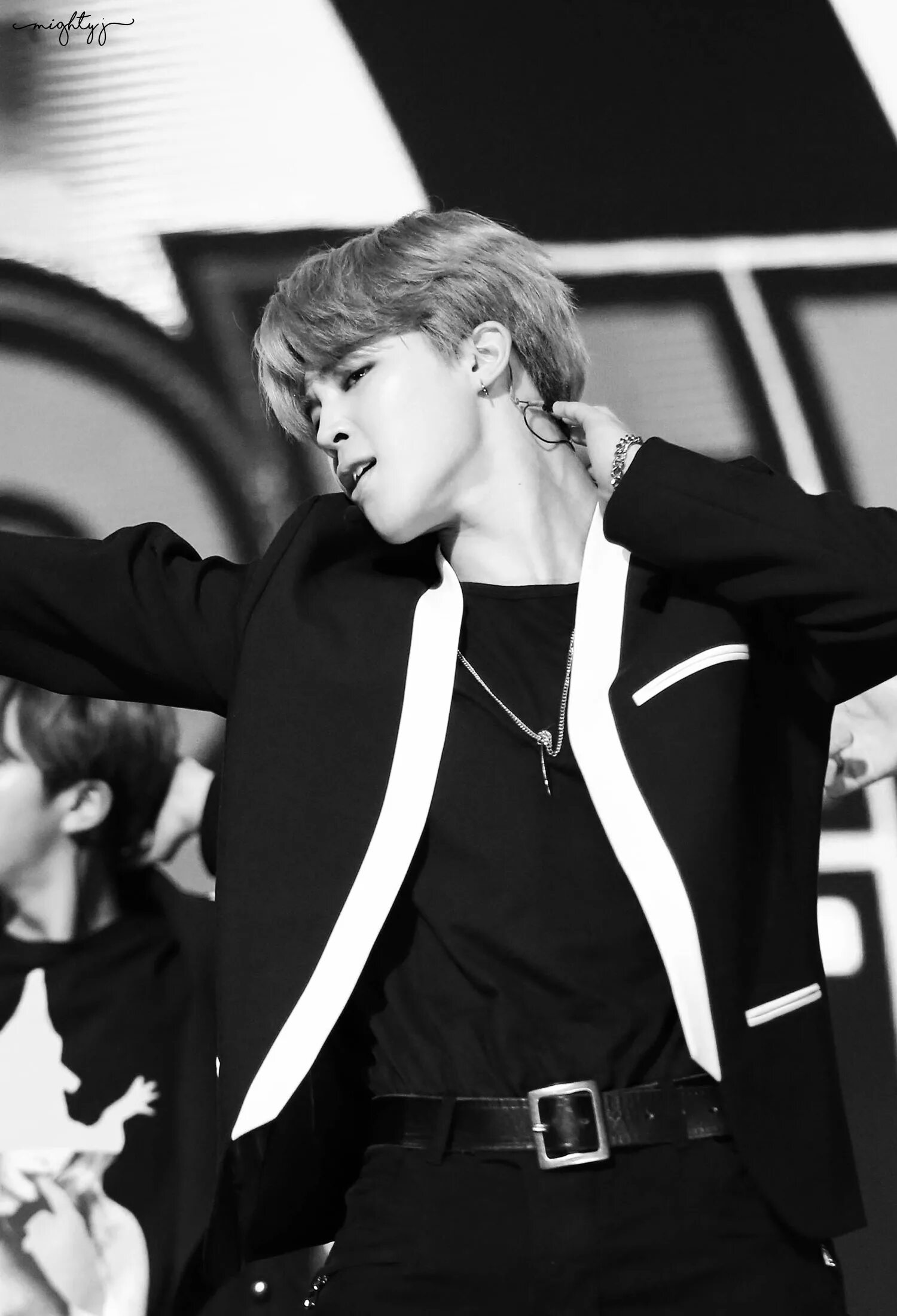 Чимин. Bts чимин 2019. Бтс чонгук 2020. Bts vmin. Чимин папочка.