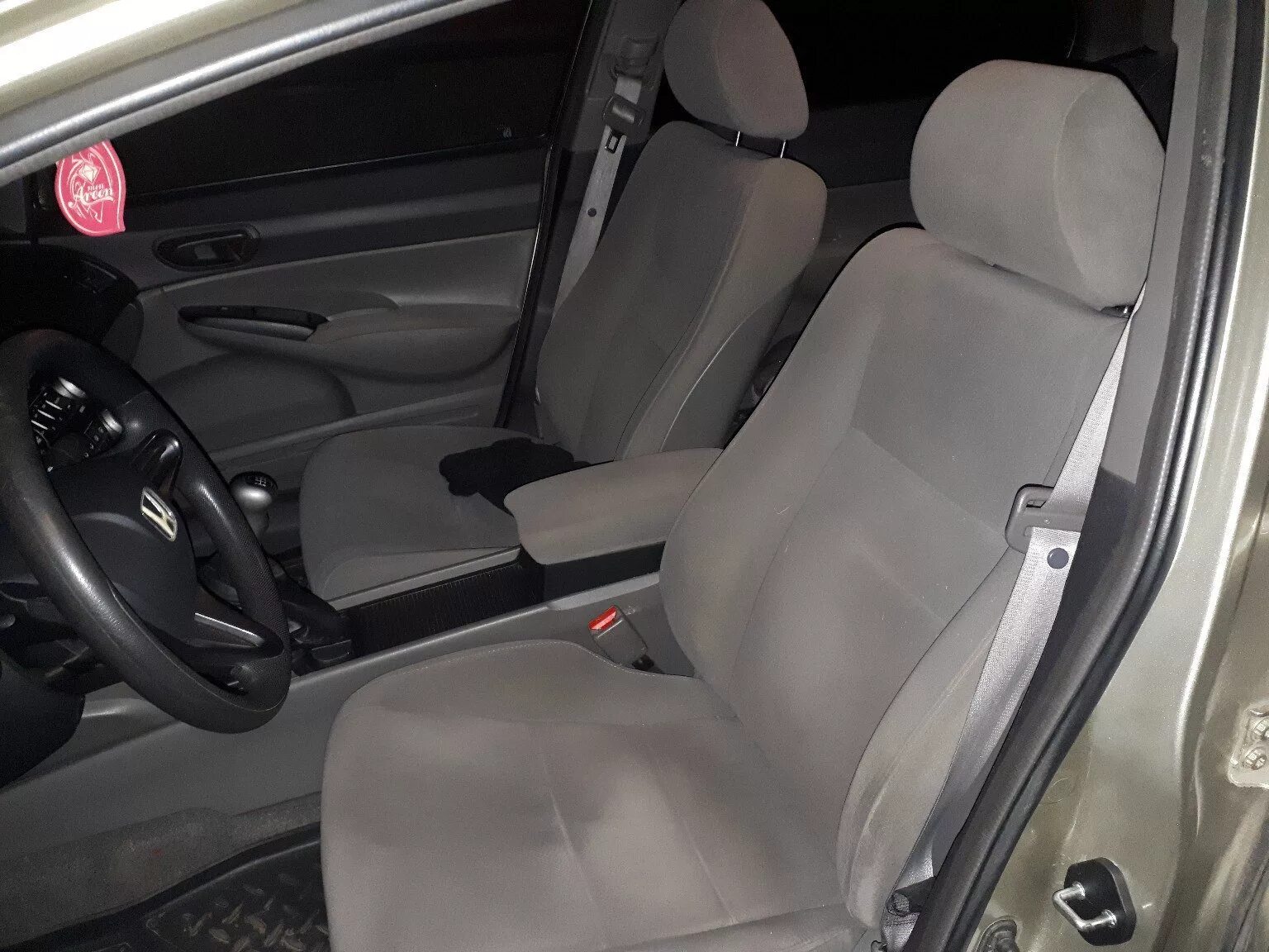 Чехлы на хонда цивик. Чехлы на хонда цивик 4д 2008. чехлы honda civic 4d 2008. обивка сидений honda civic 4d. обивка сидений хонда цивик 4д.