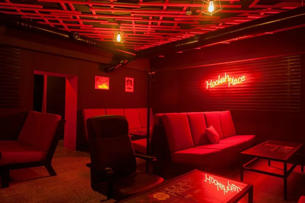 Кафе луна тольятти автозаводский район. Hookah place лубянка. Hookah place тольятти. Hookah place душанбе. Прометей тольятти кальянный.